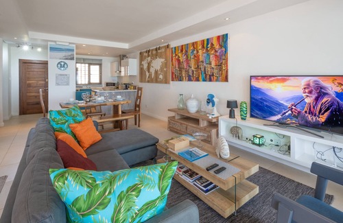 Bain Boeuf Apartment | Luxury beachfront duplex, Coin de Mire view/3Bedrooms, 2 swimming pool !