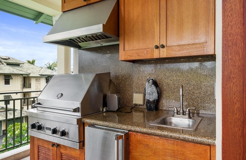 Waikoloa Condo | Luxury Beachfront Condo with AC, Beach Access and Resort Amenities