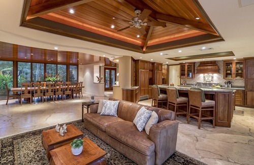 Kailua House | Luxury Beachfront Estate w/Pool, Spa, AC, Sauna & More: Kailua's Kai Moena