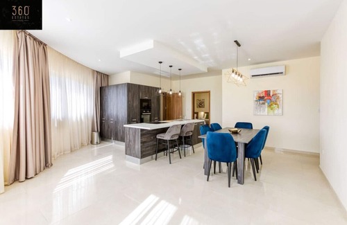 Marsaxlokk Apartment | Luxury beautiful penthouse with amazing views & AC