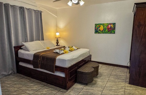Sittee River Village Bed & Breakfast | Luxury Bed And Breakfast With Pool