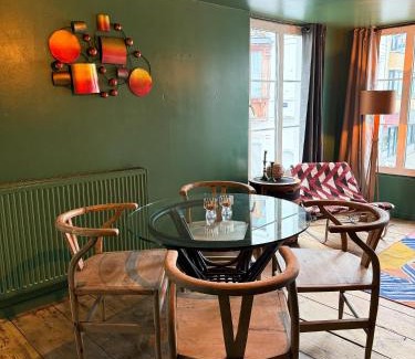 Schipperskwartier Apartment | LUXURY Boudoir Suites