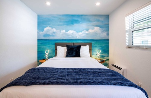 Poinciana Park Hotel | Luxury Boutique Hotel in Fort Lauderdale