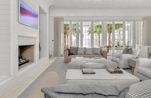 Seacrest House | Luxury BRAND NEW - KAIYA BEACH RESORT HOME
