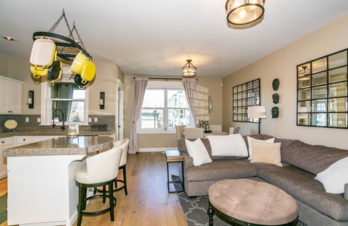 Orenco Station House | Luxury Brownstone in Orenco