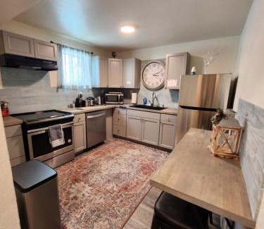 Fairbanks Apartment | Luxury Bunkhouse Near Downtown
