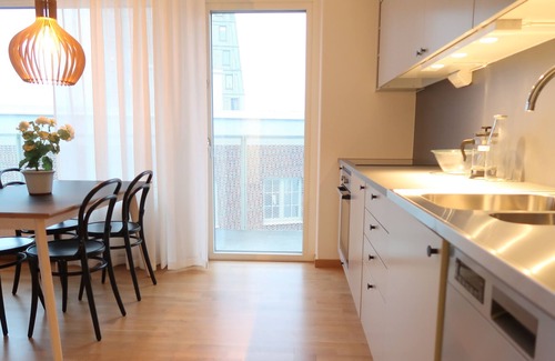 Hallonbergen Apartment | Luxury Business Apartment up to 4 people By City Living - Umami