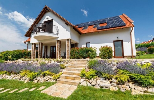 Tihany Apartment | Luxury by the Inner Lake - Cozy studio with sauna in charming Tihany