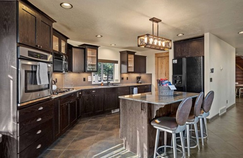 Cedar City Cabin | Luxury Cabin on 40 Private Acres - Wraparound Deck