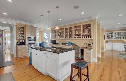 Isle of Palms House | Luxury Carolina Blvd Home w/ Pool, Steps to Beach. Small Pet Considered! $250 Beach Gear Credit!