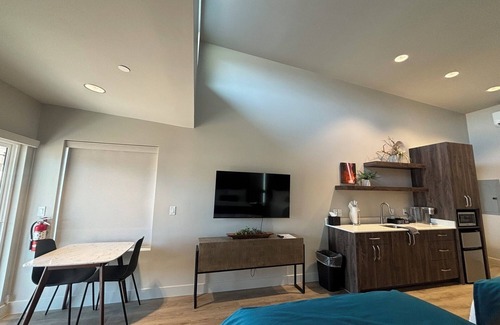 La Verkin House | Luxury Casita, near Zion National Park
