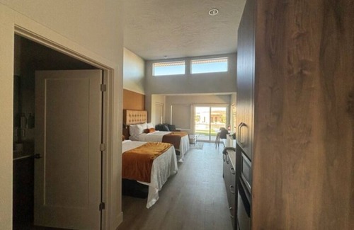 La Verkin House | Luxury Casita, near Zion National Park
