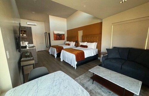 La Verkin House | Luxury Casita, near Zion National Park
