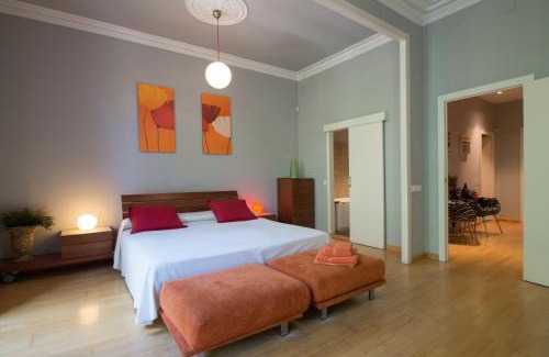 L'Antiga Esquerra de l'Eixample Apartment | Luxury Central Apartment