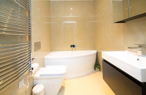 Bishopsgate Apartment | LUXURY CENTRAL CITY LONDON