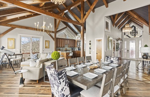 Wintergreen Ski Chalet | Luxury Chalet, Best Views in Virginia