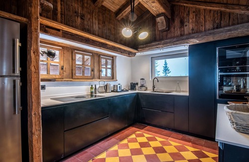 Courchevel Ski Chalet | Luxury Chalet in Courchevel with Pool, Hammam and Sauna