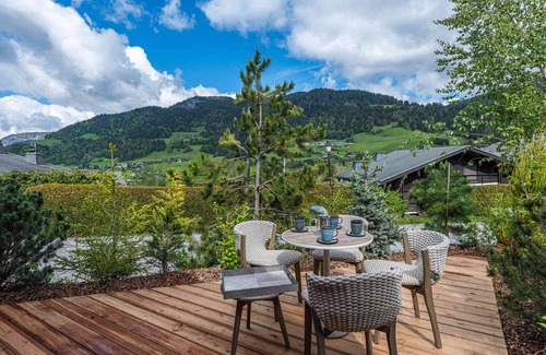 Megeve Apartment | Luxury Chalet in Megève with Wellness Center, Sauna, Gym, and Home Cinema