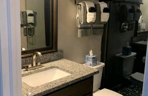 Booth House | Luxury Chalet with hot tub - near I-68 I-79 split.
