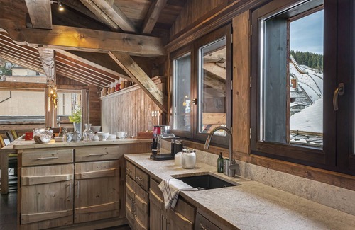 Le Praz Ski Chalet | Luxury Chalet with Spa in the Heart of Courchevel Le Praz