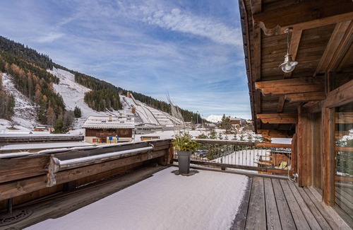 Le Praz Ski Chalet | Luxury Chalet with Spa in the Heart of Courchevel Le Praz