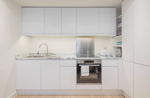 Cambridge City Centre Apartment | Luxury City Centre Apartment With Parking
