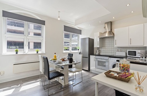 Leicester City Centre Apartment | Luxury City Centre Apartment with Free Parking