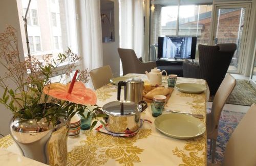 Punavuori Apartment | Luxury City Seafront Apartment with Balcony