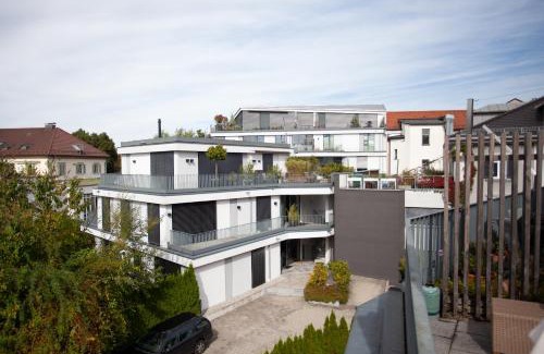 Rosenheim Apartment | Luxury City Suite - Rosenheim