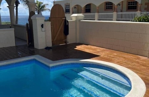 Ocean City Apartment | Luxury cliff apartment with pool and sea views.