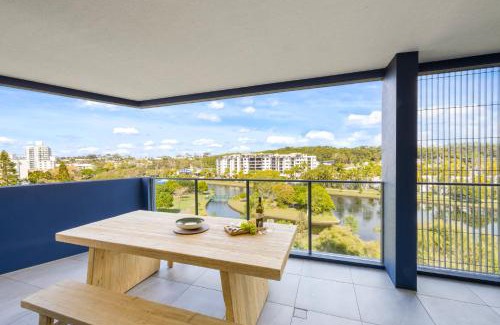 Alexandra Headland Apartment | Luxury Coastal Living - Beach Life