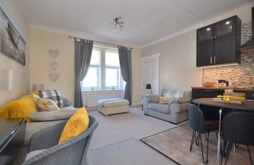 Troon Apartment | Luxury Coastal Retreat in Troon
