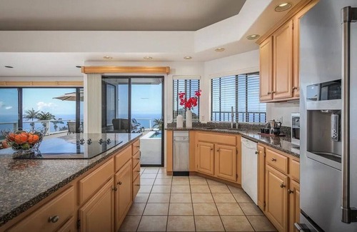 Holualoa Villa | Luxury Coffee Estate - Infinity Pool - Endless Views