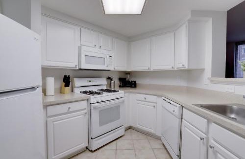 Ballston Apartment | Luxury & Comfort Apartment