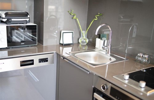 Kagithane Apartment | Luxury & Comfort Combined - Near Airport Metro