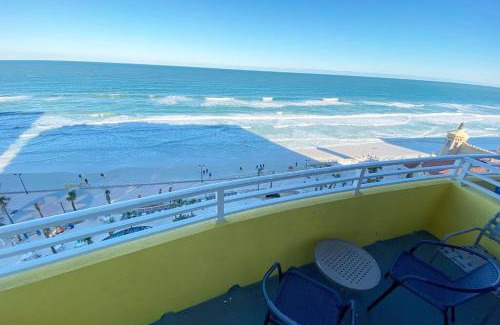 Daytona Beach Apartment | Luxury Condo 10th Floor at the Wyndham Ocean Walk
