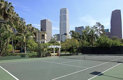 City West Condo | LUXURY Condo @DowntownLA 2BD/2BA 2FreeParking