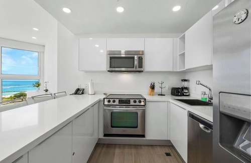 Noord Condo | Luxury Condo facing the Ocean