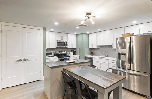 Canandaigua Condo | Luxury Condo | Hot Tub | Pool | Lake Front | FLX