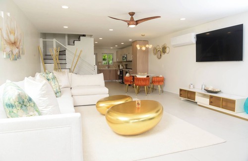 Jolly Harbour Condo | Luxury condo in Jolly Harbour Near beach