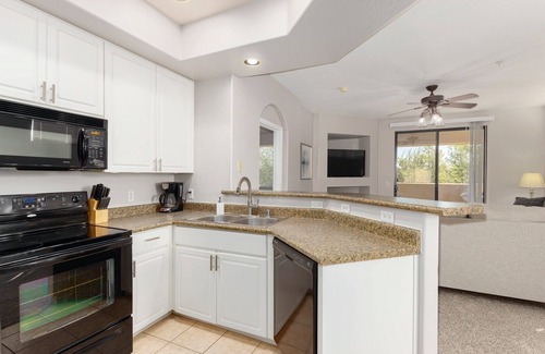 Fox Crossing Condo | Luxury Condo in Ocotillo/Chandler!