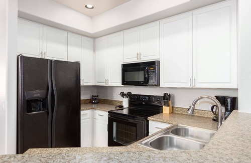 Fox Crossing Condo | Luxury Condo in Ocotillo/Chandler!