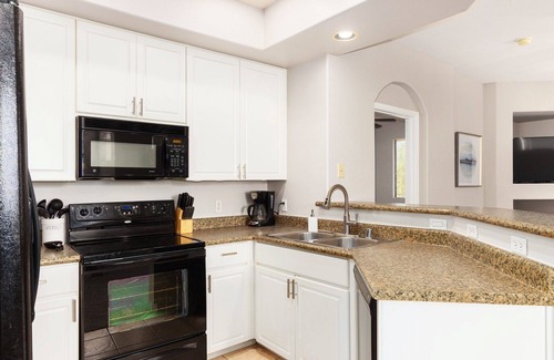 Fox Crossing Condo | Luxury Condo in Ocotillo/Chandler!
