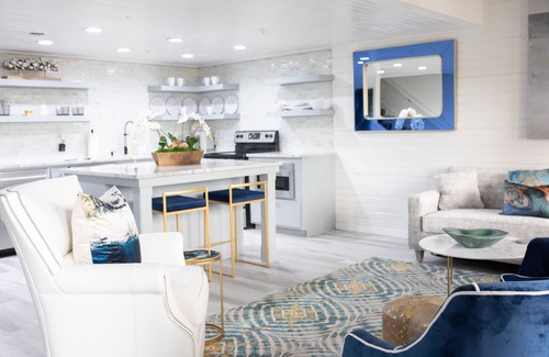 Afton Condo | Luxury Condo on Grand Lake, Pool, Tennis, Basketball, Right Next to Shangri-La