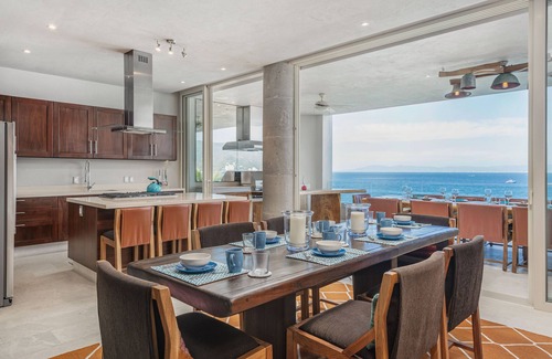 South Shore Hotel Area Condo | Luxury Condo on a private and beautiful swimmable Beach, Hight cleaning st.