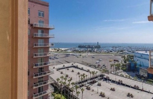 Waterfront Condo | LUXURY CONDO ON OCEAN BLVD - OCEAN VIEW & PRIVACY !!