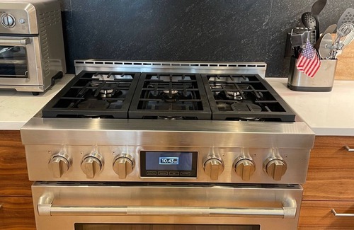 Jackson Condo | Luxury condo on Snow King Mountain near Town Square