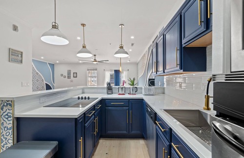 Windy Hill House | Luxury Condominium by the Beach