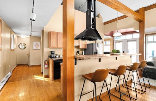 St. Louis County Condo | Luxury Condo w/Beach Access | Dragestil 723-1