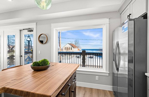 St. Louis County Condo | Luxury Condo w/Beach Access | Dragestil 717-2